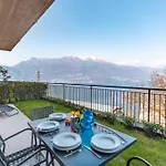 La Vista By Design Apartment *