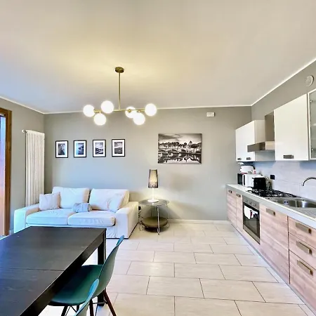 La Vista By Design *