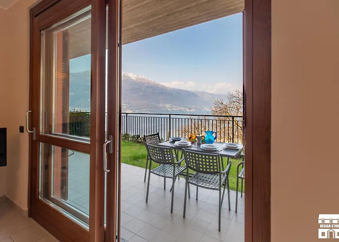 La Vista By Design